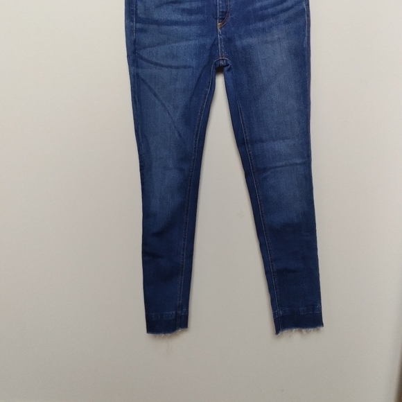Rag & Bone Medium Wash Ankle Skinny Frayed Hem Midrise Jeans Size 25 - Picture 3 of 14